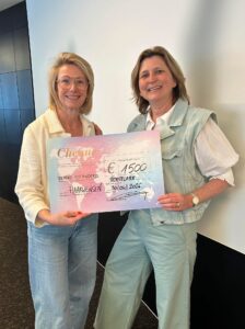 Schenking vzw Haarwensen - Kiwanis Blauwvoet Roeselare