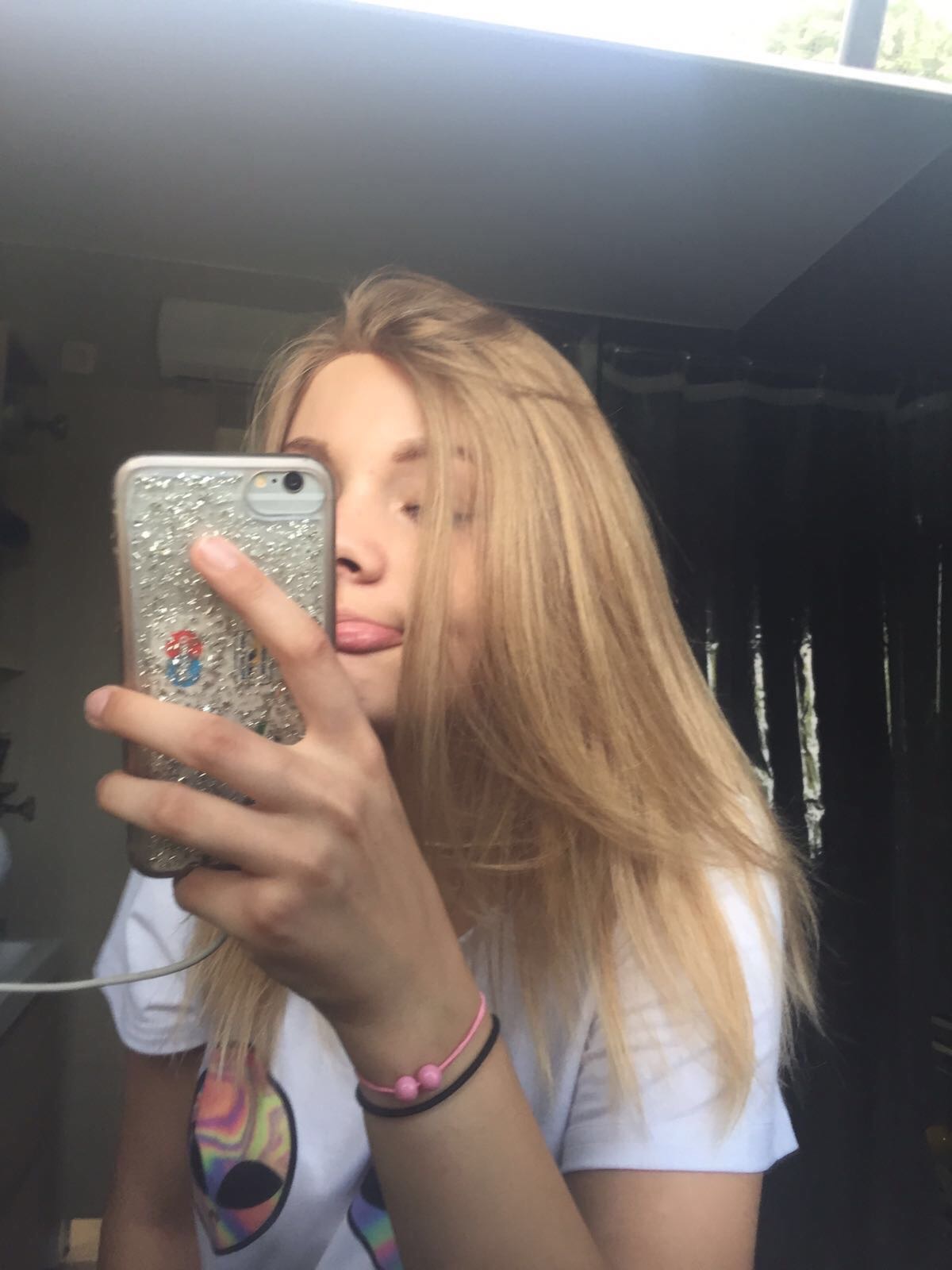 Caitlin (16 Jaar) – Haarwerkontvanger